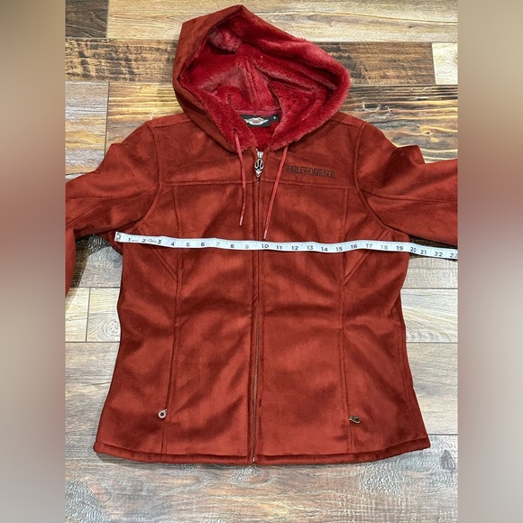 Women’s Harley Davidson Faux Fur Jacket. Size Medium. Excellent Preowned Con… - Picture 6 of 10